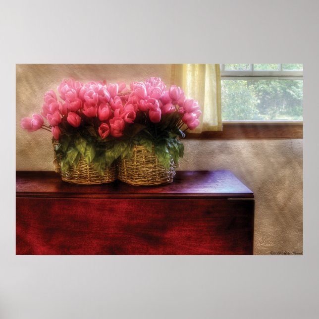 Póster Tulipas - Tulipas junto a uma Janela (Frente)