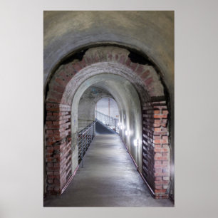 Poster Túnel Em Um Bunker Nazi De Raid Aéreo