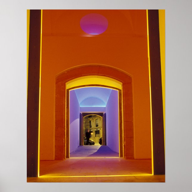 Póster UE, Espanha, Barcelona. Entrada iluminada perto de (Frente)