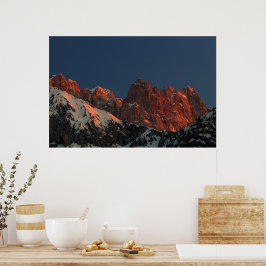Poster Última luz solar nas montanhas