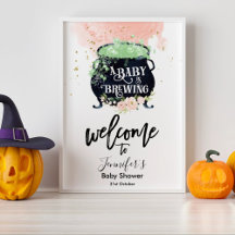 um bebê está a fazer Chá de fraldas de Halloween R