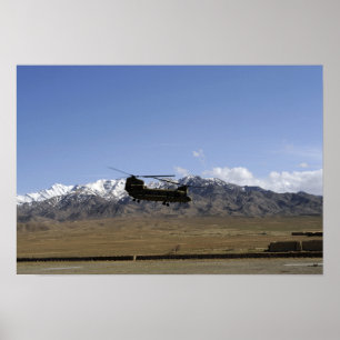 Póster Um CH-47 Chinook descola
