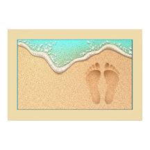 Um conjunto de pegadas na areia