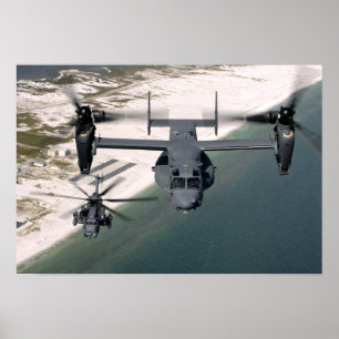 Póster Um Osprey CV-22 e um MH-53 pavimentam o ponto