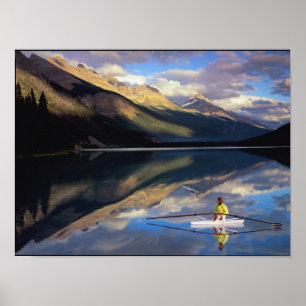Póster Um remador no Lago Banff no Canadá (MR)