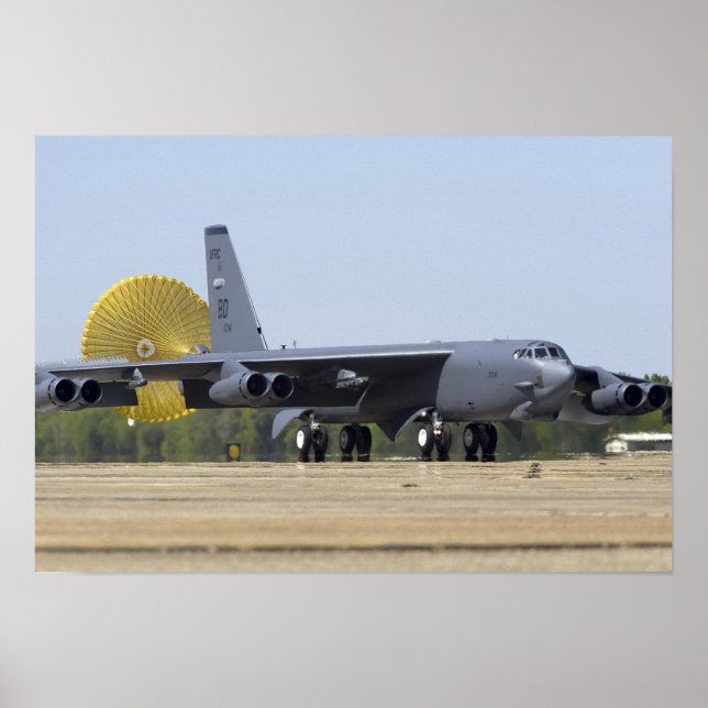 Poster Uma Estratofortaleza B-52 implanta sua calha de ar (Frente)