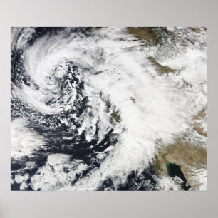 Póster Uma série de fortes tempestades com ventos fortes