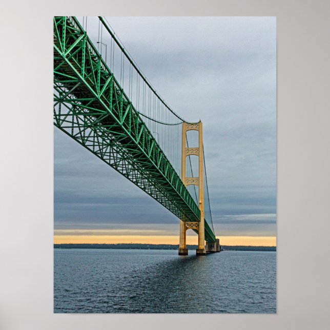 Póster Uma visão da ponte Mackinac do lago Michigan 2 (Frente)