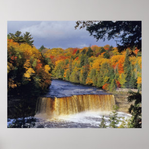 Póster Upper Tahquamenon Falls in UP Michigan no outono