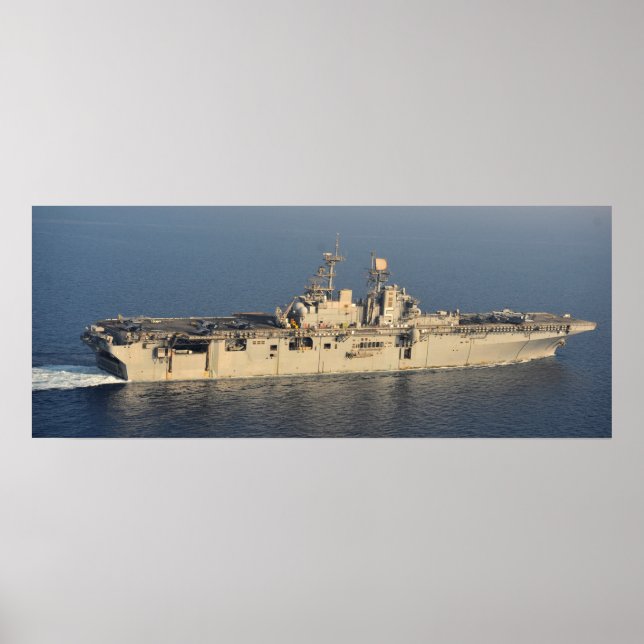 Póster USS Bataan (LHD 5) (Frente)