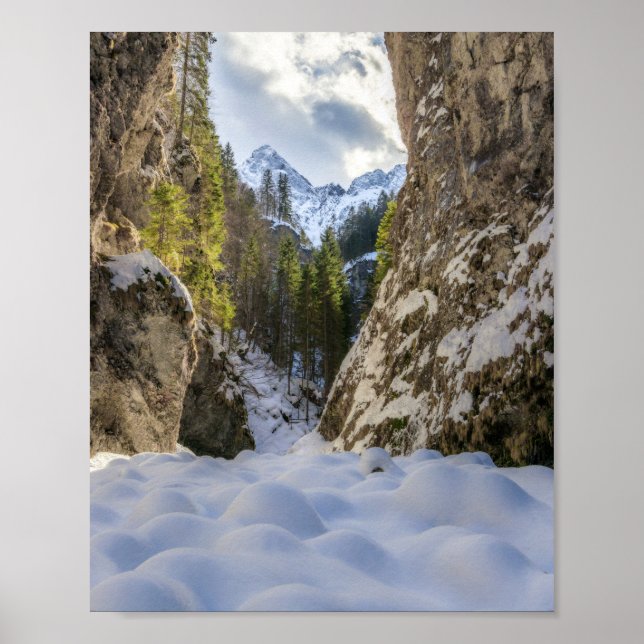 Poster Vale e montanhas de inverno e primavera (Frente)