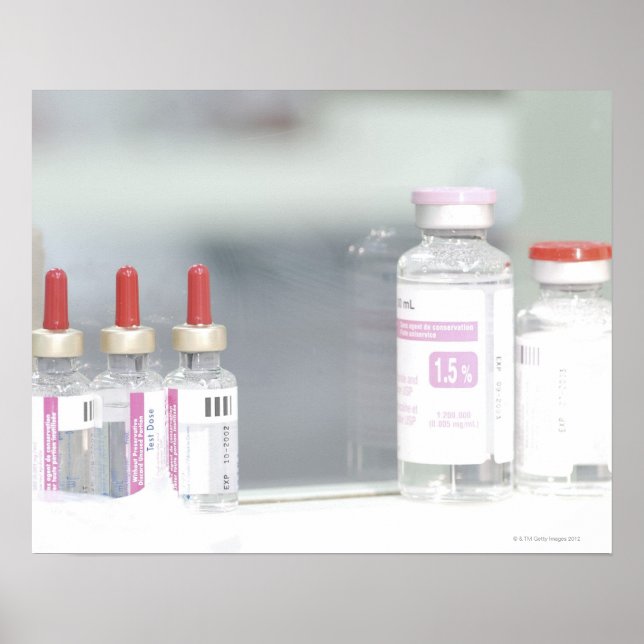Póster Várias soluções médicas (Frente)