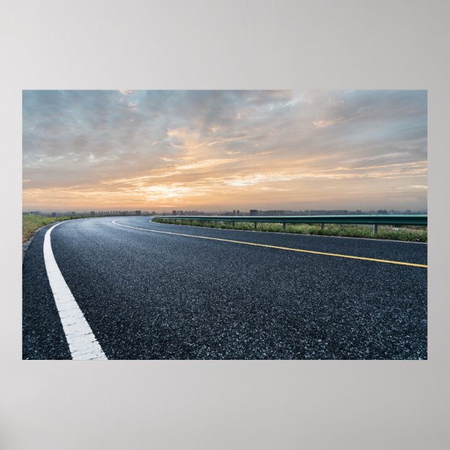 Poster Vazia da Estrada Suja contra o Céu Solar (Frente)