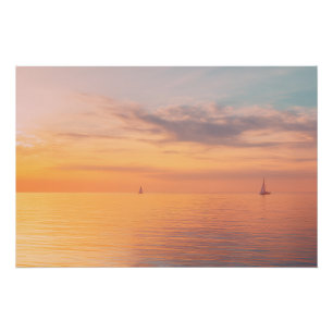 Póster Velas ao Pôr do Sol Oceano Tranquilo Horizonte Res