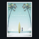 Poster Viagens vintage da Califórnia<br><div class="desc">Poster de viagens de estilo Vintage da Califórnia,  inspirado no poster de viagens Art Deco. Ilustração de uma surfista retrô com um palanque amarelo numa praia. O texto diz Visite a Califórnia. Imagem original desenhada e digitalmente reproduzida por Henry Rivers para Poster de viagens Co.</div>