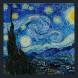 Póster Vincent Van Gogh é a Noite Estrelada<br><div class="desc">Mergulhe na beleza hipnotizante da Noite Estrelada de Vincent Van Gogh com esta impressão de arte reprodutiva de alta qualidade. Possuir uma história artística e deixar o brilhantismo da obra-prima de Van Gogh iluminar os seus arredores.</div>