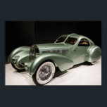 Póster Vintage Art Deco Style 1935 Aérolithe Concept Car<br><div class="desc">1935 Aérolithe - carro conceituado por Jean Bugatti. Como o carro Grande Prêmio Tipo 59,  a Aérolithe usou Elektron (uma liga de magnésio) ou Duralumin (uma liga de alumínio) para seus painéis corporais. Assim,  os painéis de corpo foram rebites externamente,  criando a costura da assinatura.</div>