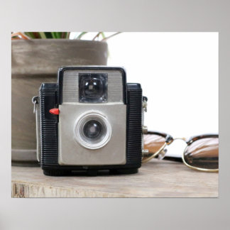Poster Vintage Film Camera Flower Pote & Óculos 16x20
