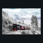 Poster Vintage Train Winter Christmas Cena<br><div class="desc">Um poster com uma fotografia de uma paisagem de inverno nevada com pinheiros cobertos de neve. Um trem vermelho,  dourado e preto à moda antiga,  viajando pela natureza selvagem. Conjuga os pensamentos de voltar para casa no Natal.</div>