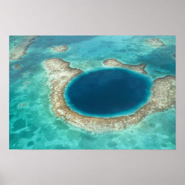 Póster Vista aérea do Blue Hole, veleiro ancorado (Frente)