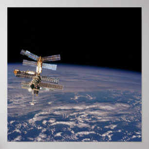 Póster Vista da Estação Espacial de Mir do Shuttle Atlant