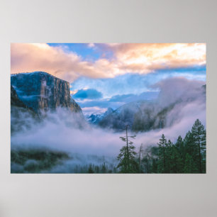 Poster Vista da Yosemite Tunnel envolta em névoa