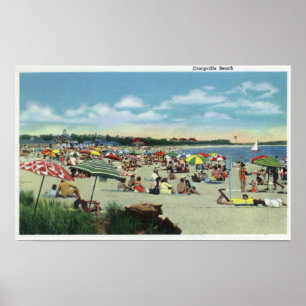 Póster Vista de uma praia aglomerada de Craigville