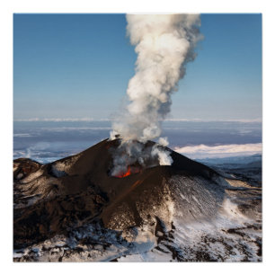 Póster Vulcão da erupção da cratera: lava, gás, vapor