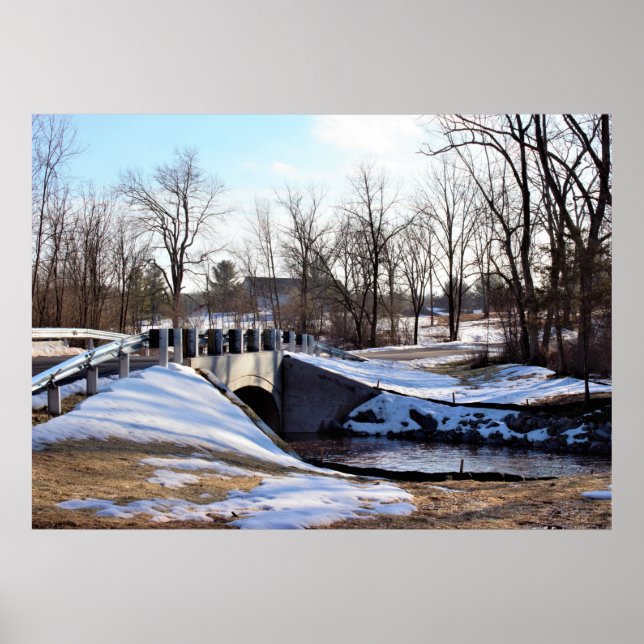 Poster Wintertime Creek com Ponte (Frente)