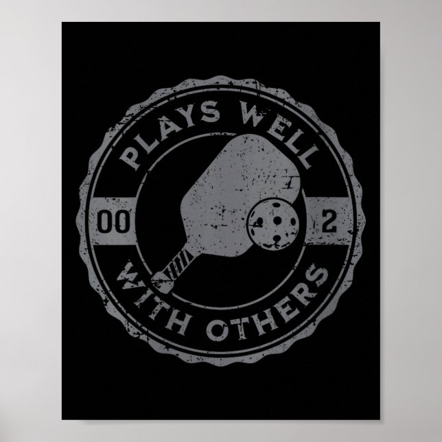 Poster Women's funny pickleball plays with others (Frente)