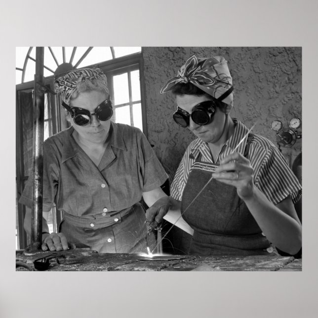 Póster WW2 Mulheres Soldadoras: 1942 (Frente)