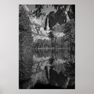 Póster Yosemite Cai Refletindo preto e branco