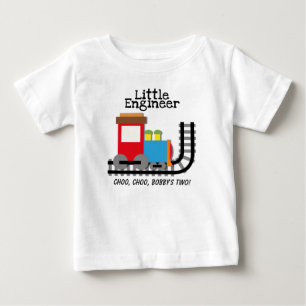 Pouco t-shirt do costume do engenheiro