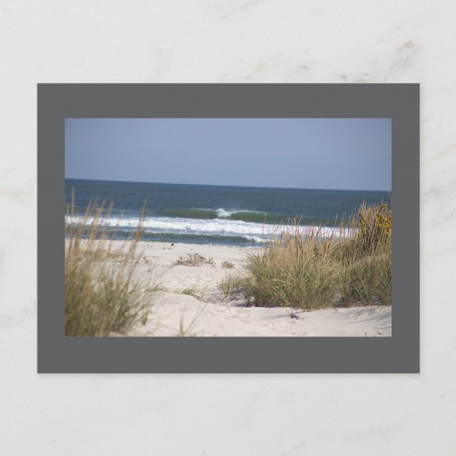 Praia com Cartão Postal de Ondas (Frente)