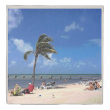 Praia com Palm de Coconut