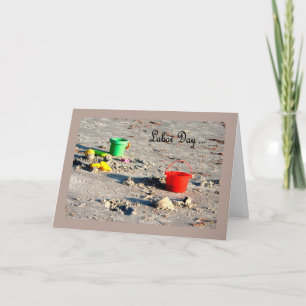 Praia do Cartão do Dia do Trabalho com Pails Color