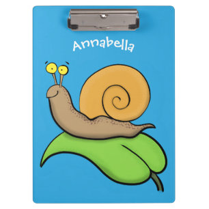 Pranchetas Caracol bonito e feliz numa ilustração de desenho