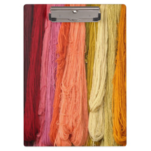 Pranchetas Garrafas de Fios Coloridos
