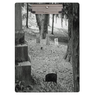 Pranchetas Grave Esquecido