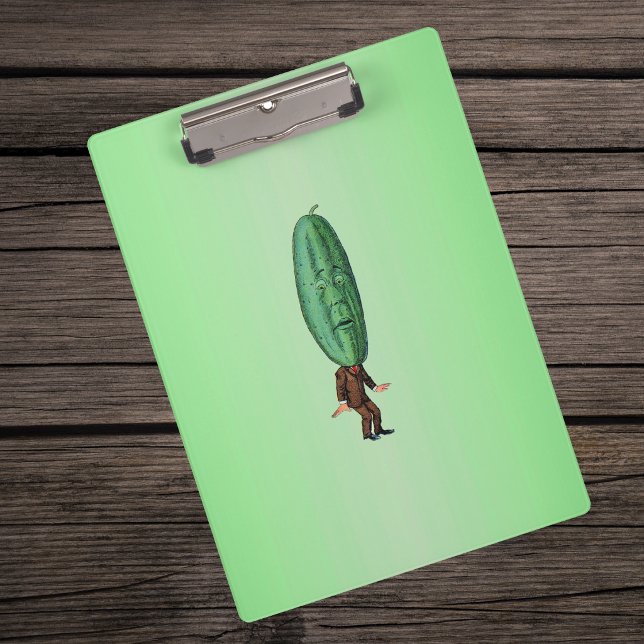 Pranchetas Homem Picles Fantasia Terno Marrom (Funny man with big green pickle head with face in brown suit on green clipboard.)