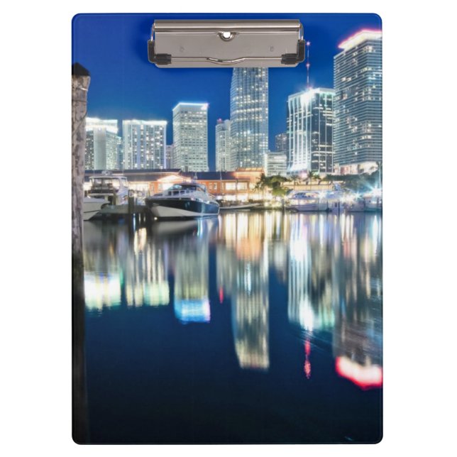 Pranchetas Ideia da skyline com reflexão na água, Miami (Frente)