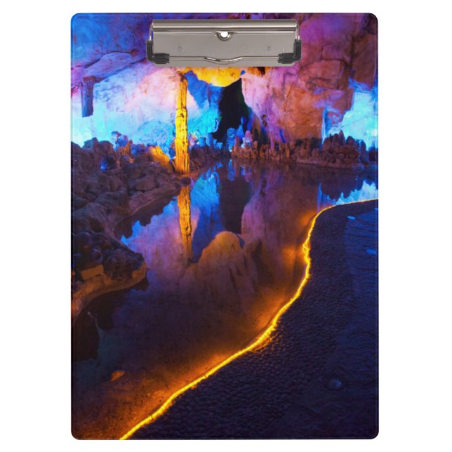 Pranchetas Luzes na Caverna da Flauta de Junco, China (Frente)