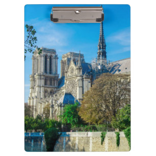 Pranchetas Notre Dame de Paris, França