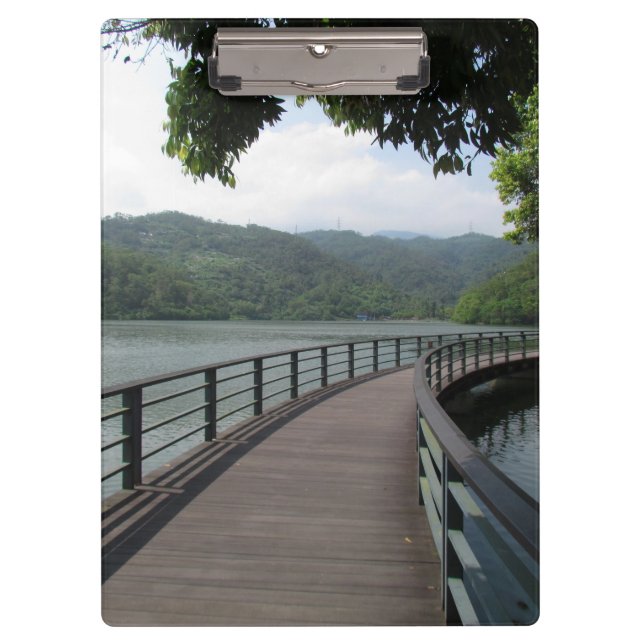 Pranchetas Ponte Bicicleta Sobre Água (Frente)