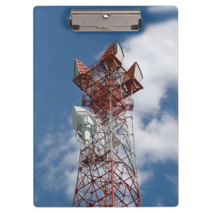 Pranchetas Torre das telecomunicações da microonda