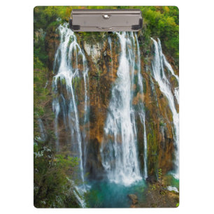 Pranchetas Vista elevada da cascata, Croácia