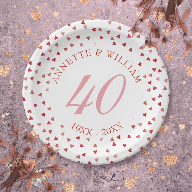 Prato De Papel 40º aniversário do casamento Ruby Hearts Confetti (40th Wedding Anniversary Ruby Hearts Confetti Paper Plates)