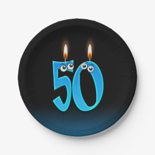 Prato De Papel 50º Aniversário com números de vela acesos