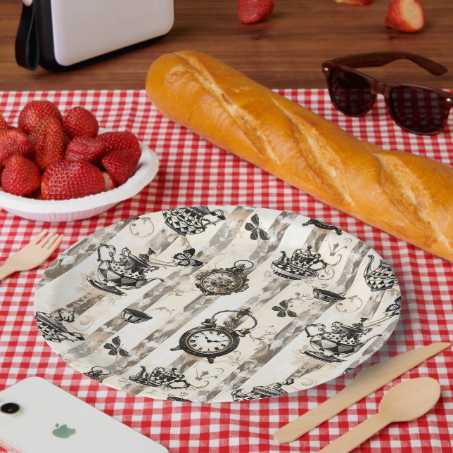 Prato De Papel Alice in Wonderland Pattern (Piquenique)