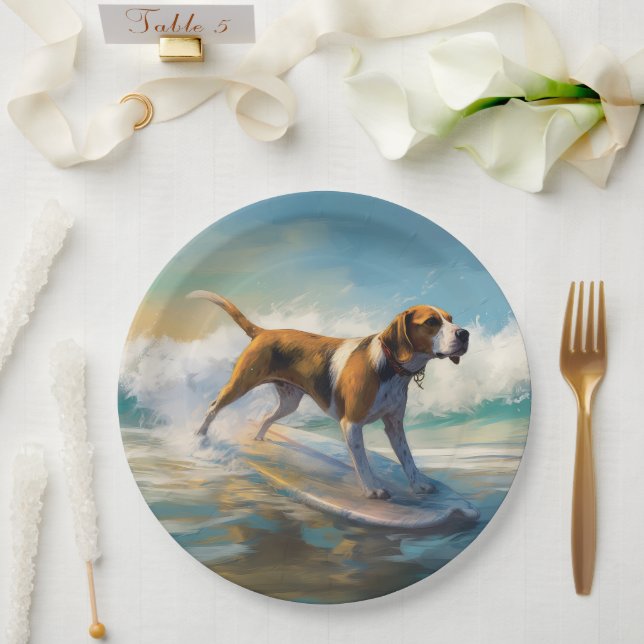 Prato De Papel American Engligh Foxhound Beach Surfing Painting (Casamento)